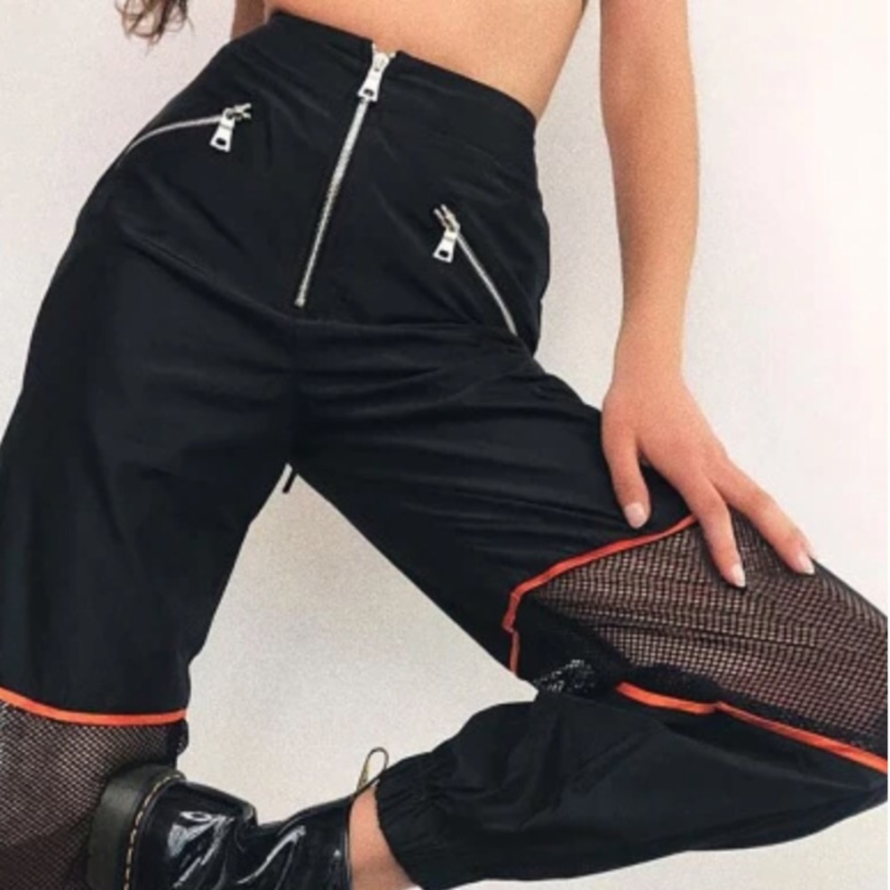 SOLD Black Mesh Cargo Pants ✨